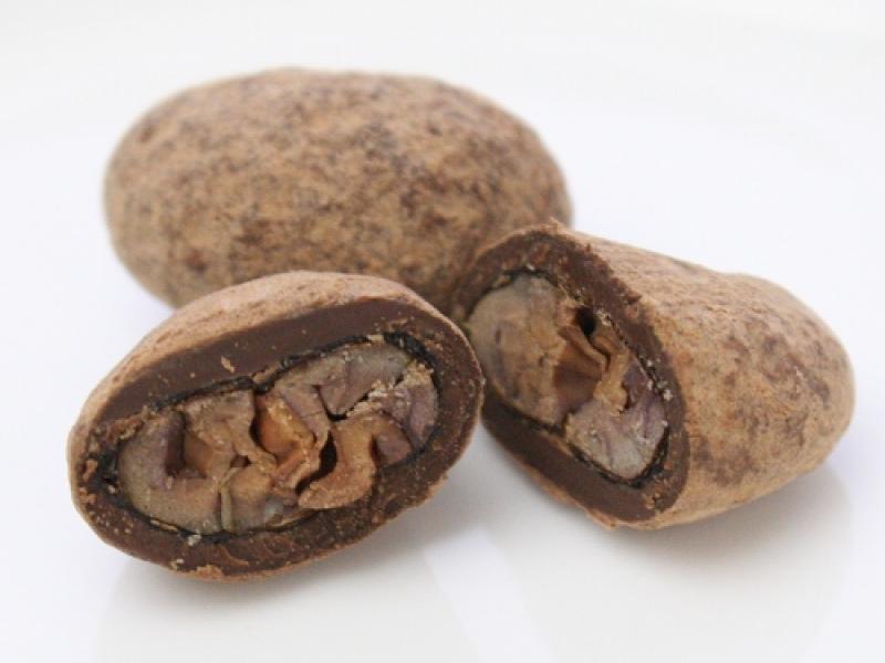 Product image for Whole roasted Cacao beans -enrobed with dark chocolate &amp; dusted with cacao powder - freshly grown and crafted in Madagascar. Natural and Organic